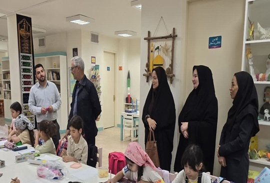 بازدید فرماندار درگز از کارگاه‌های اوقات فراغت کانون
